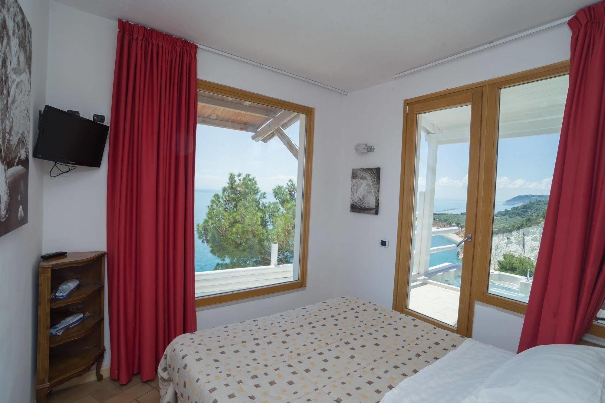 Villa Scapone ماتيناتا المظهر الخارجي الصورة